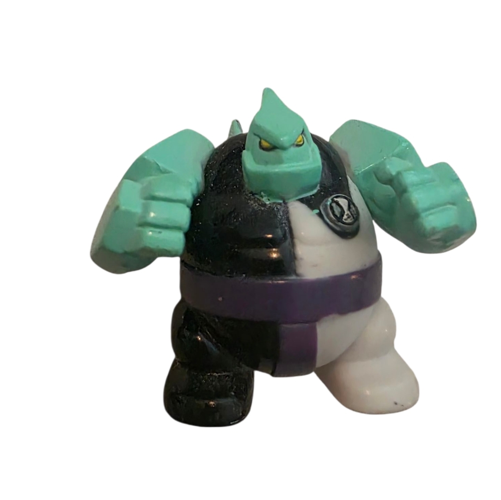 Ben 10 Figurine Set - Picture 7 of 7